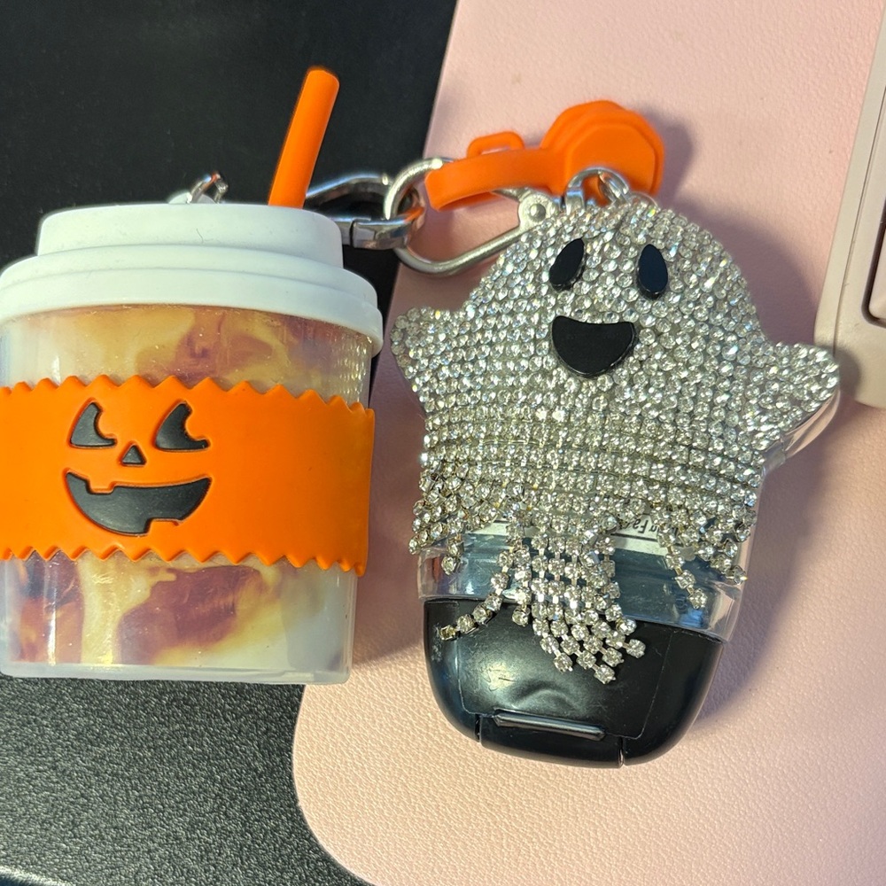 Bath and body works Halloween Ghost and Pumpkin Keychain Set